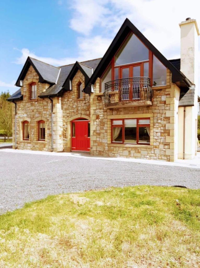 The Lake House Drumshanbo Exterior photo